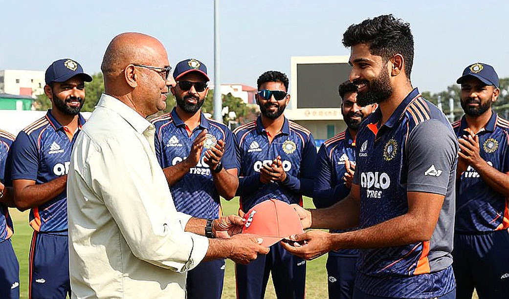 নিলামের দাম আর ড্রেসিংরুমের দাম: টি-টোয়েন্টি বাজারে যে অঙ্ক কেউ গোনে না